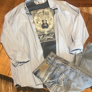 Pin striped classic button up LS